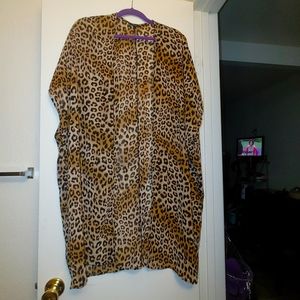 Iris Cheetah print sheer duster in Size Medium